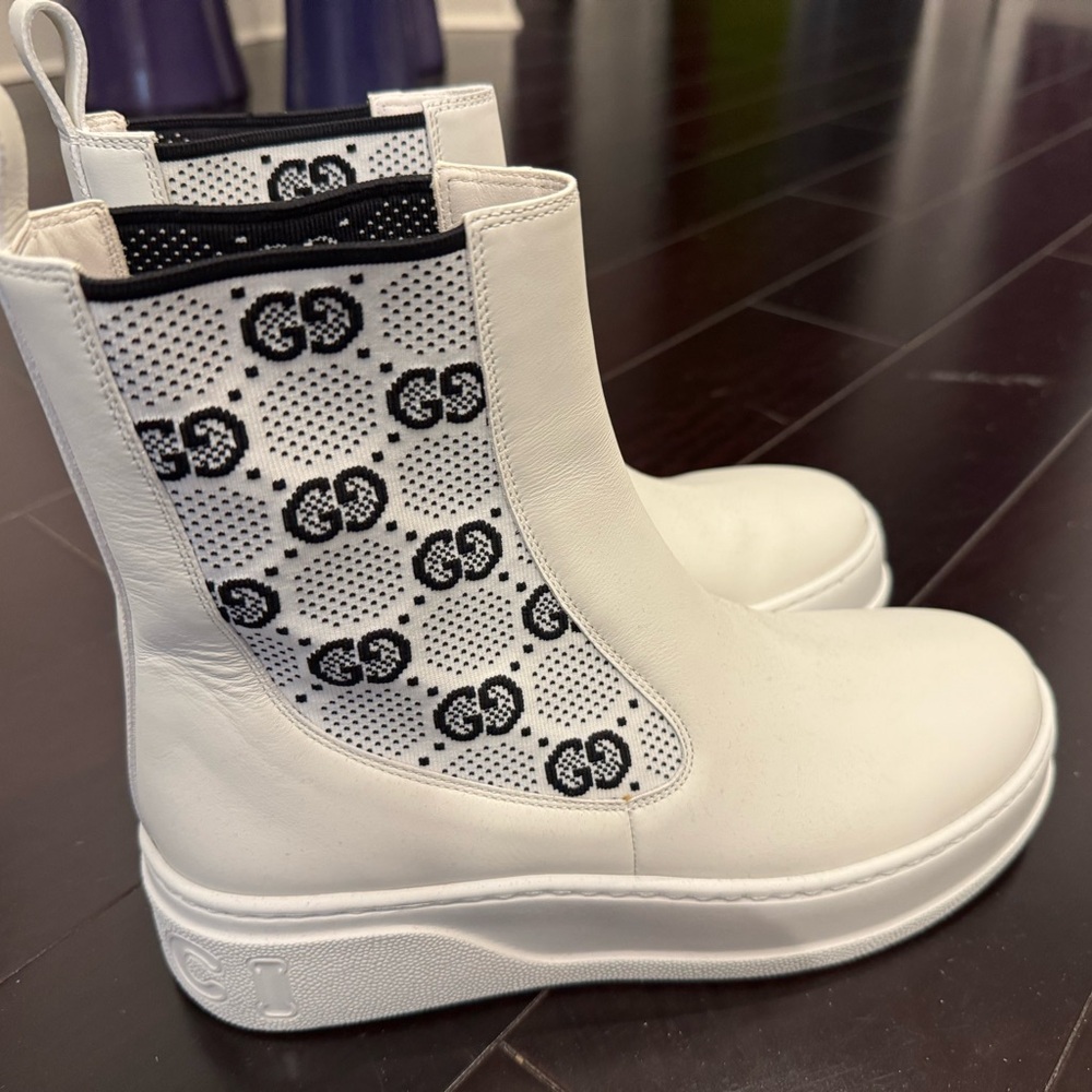 Gucci Women’s Boots New